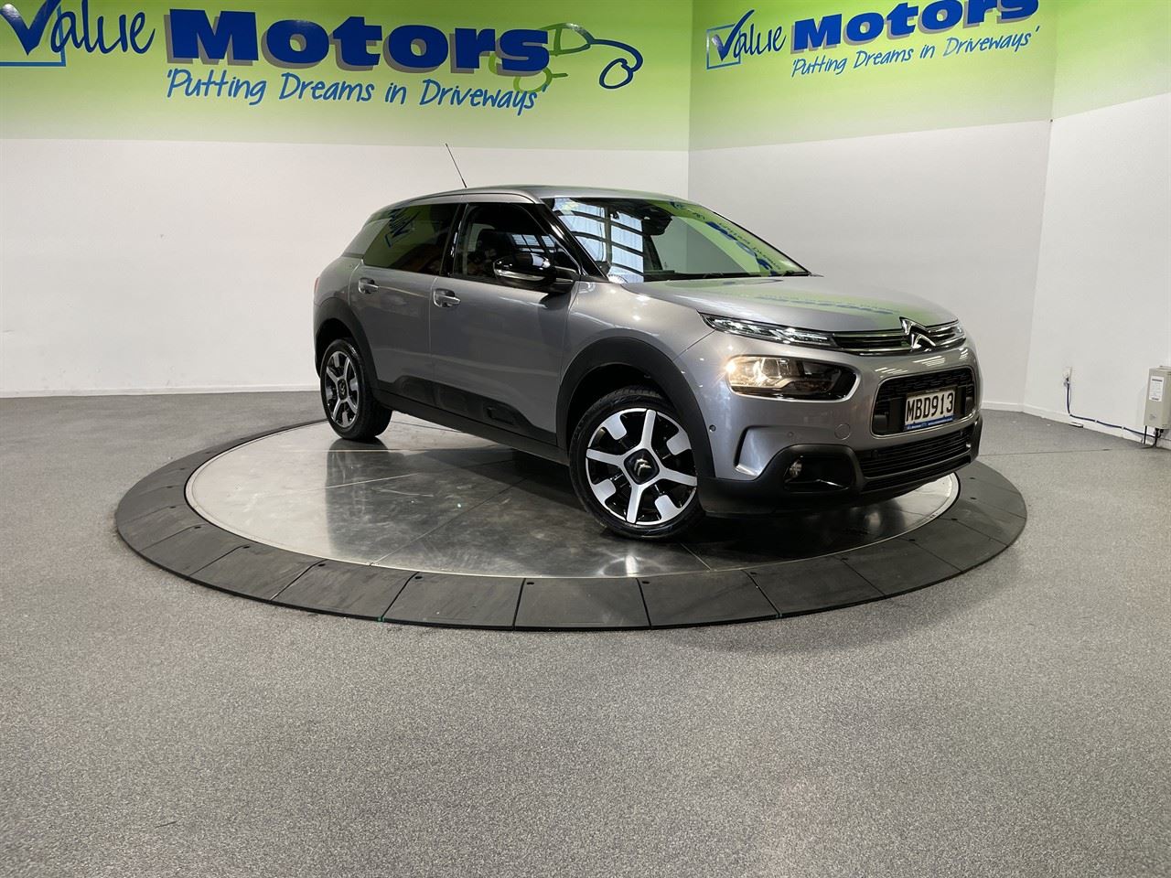 Vehicle image 1