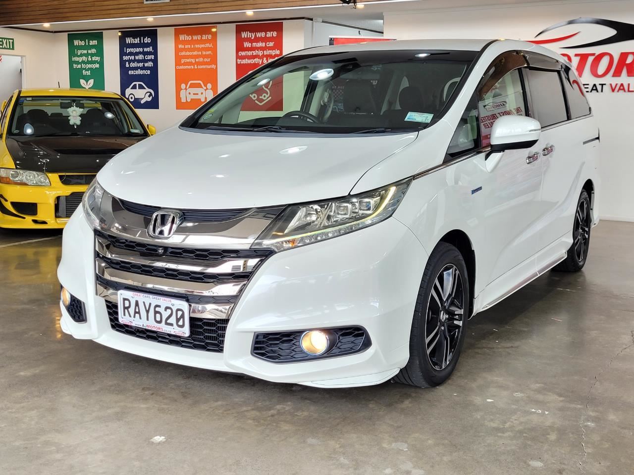 Vehicle image 3