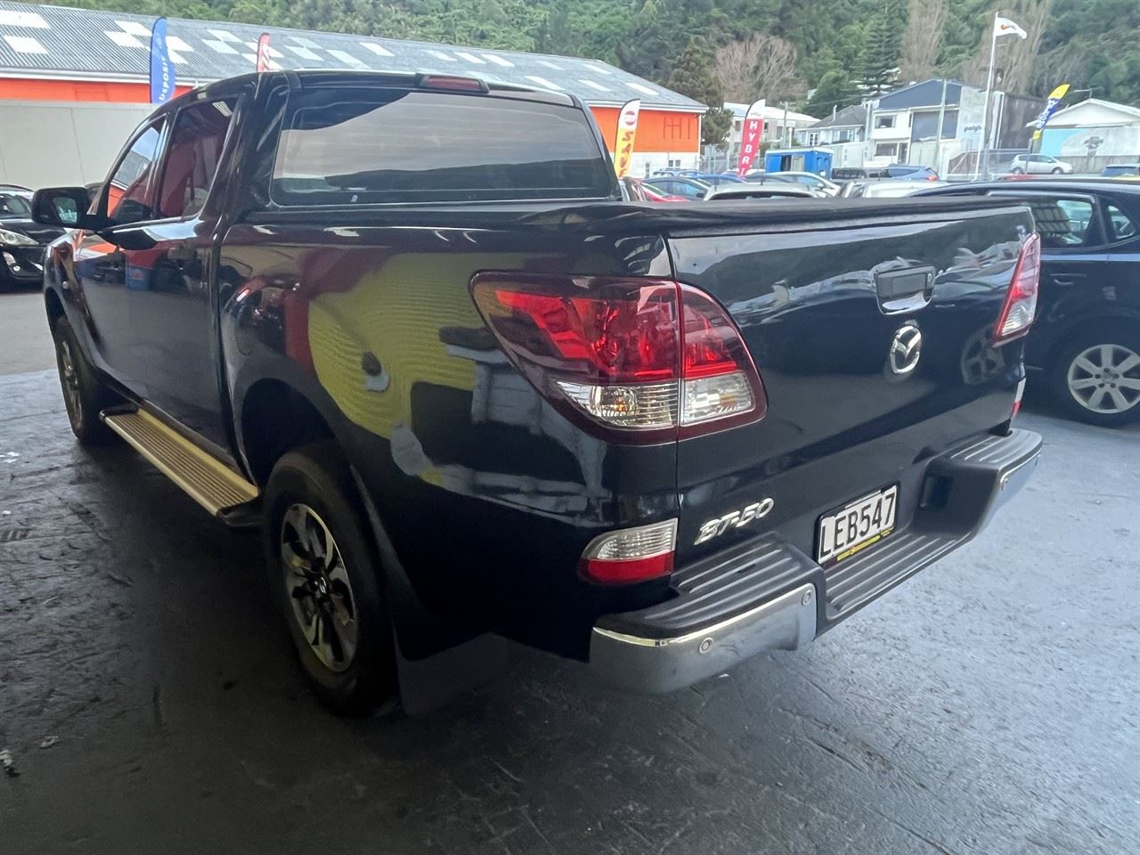 Vehicle image 4