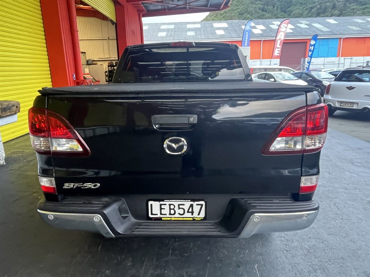 Vehicle image 5