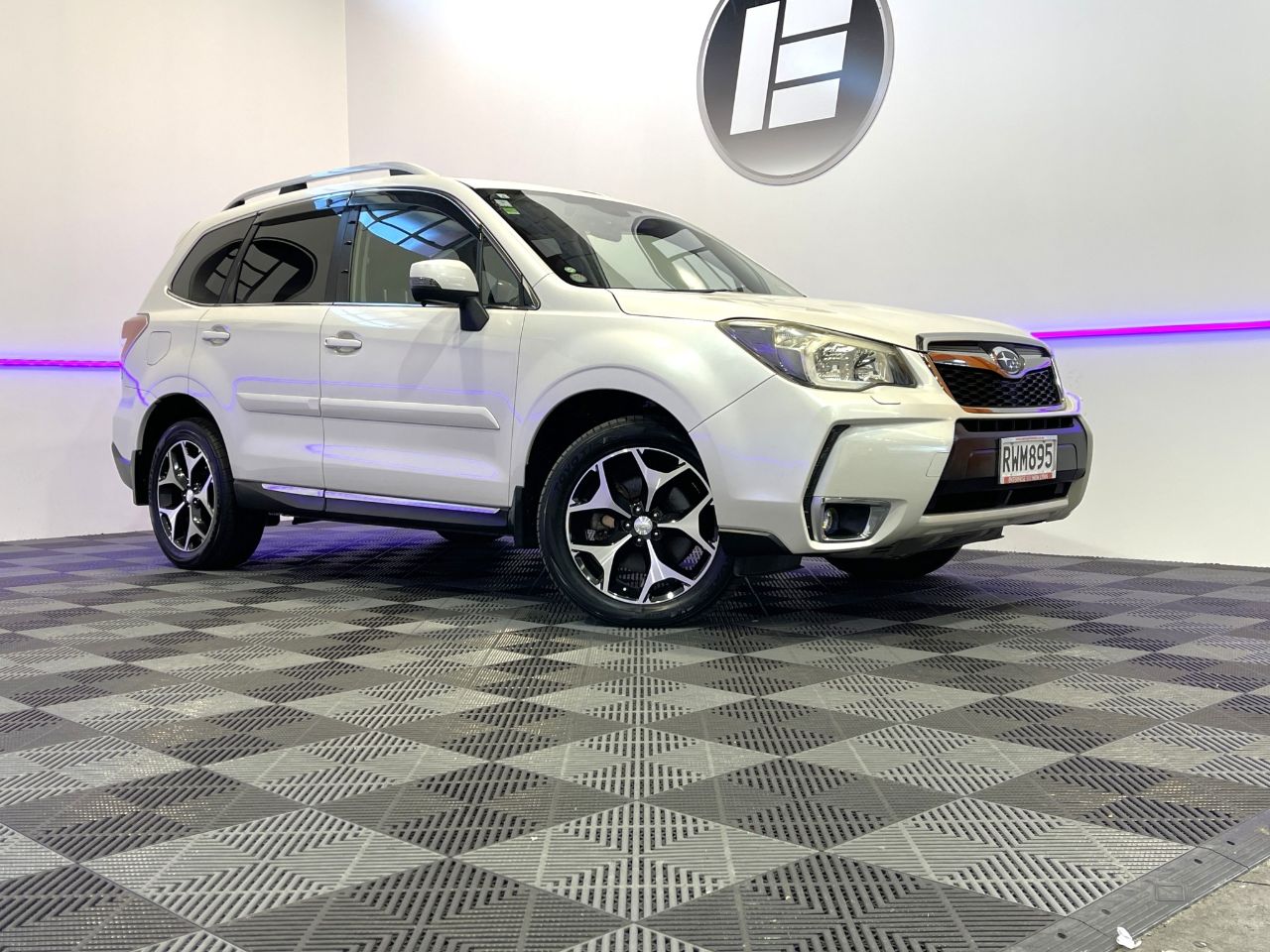 Vehicle image 1
