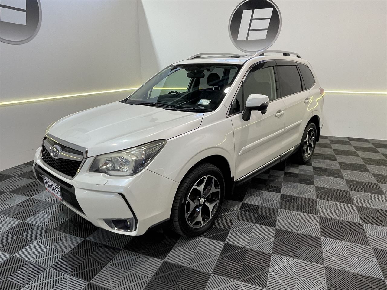 Vehicle image 3