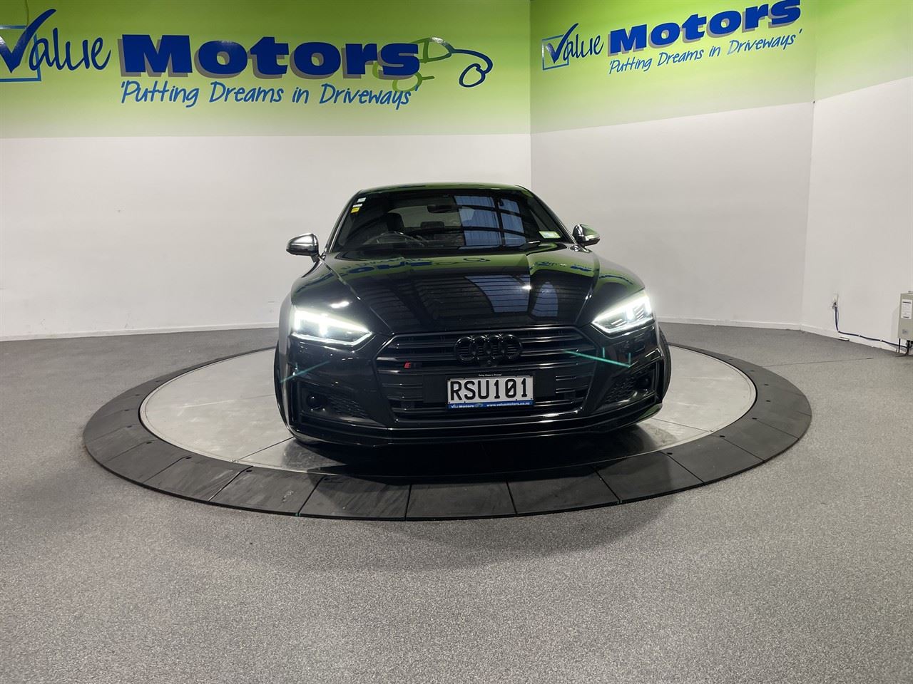 Vehicle image 2