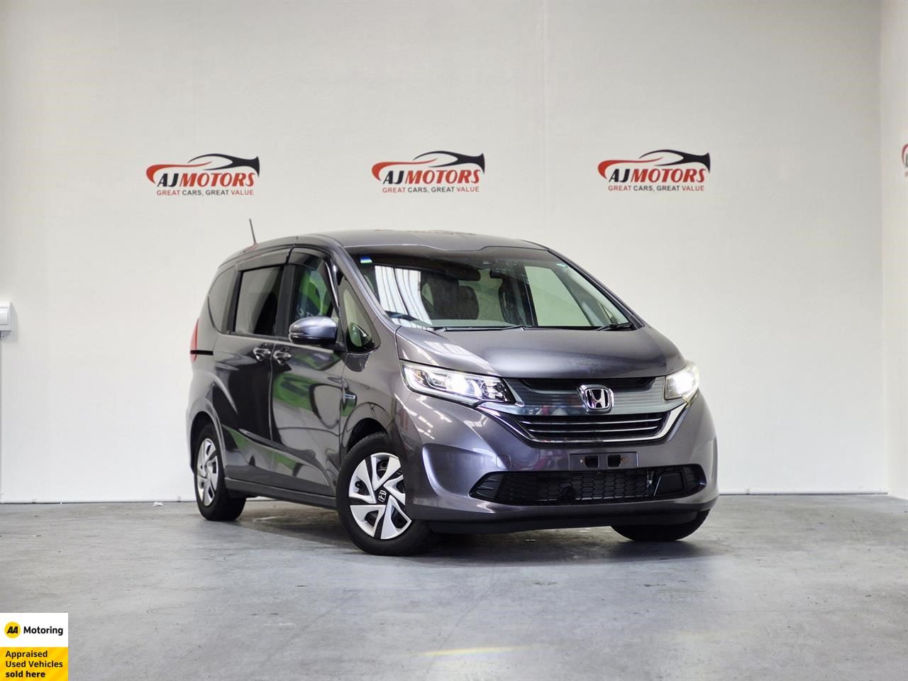 Vehicle image 1
