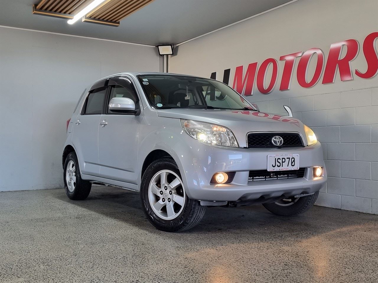 Vehicle image 1