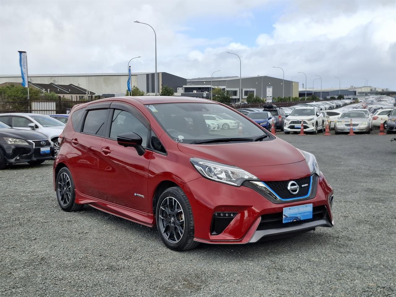 Vehicle image 1