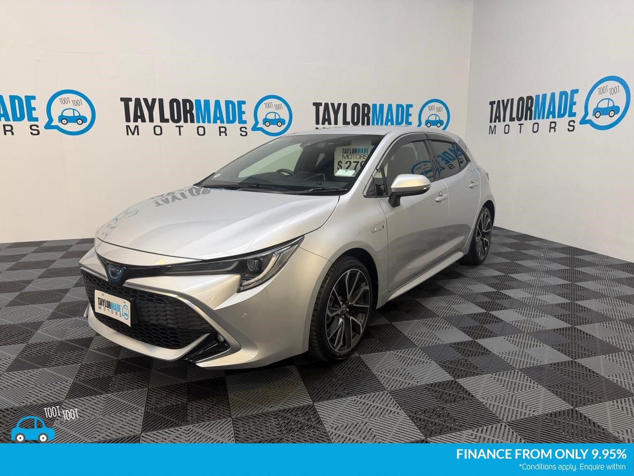 Vehicle image 3