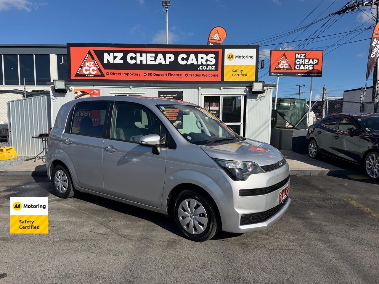 Vehicle image 1