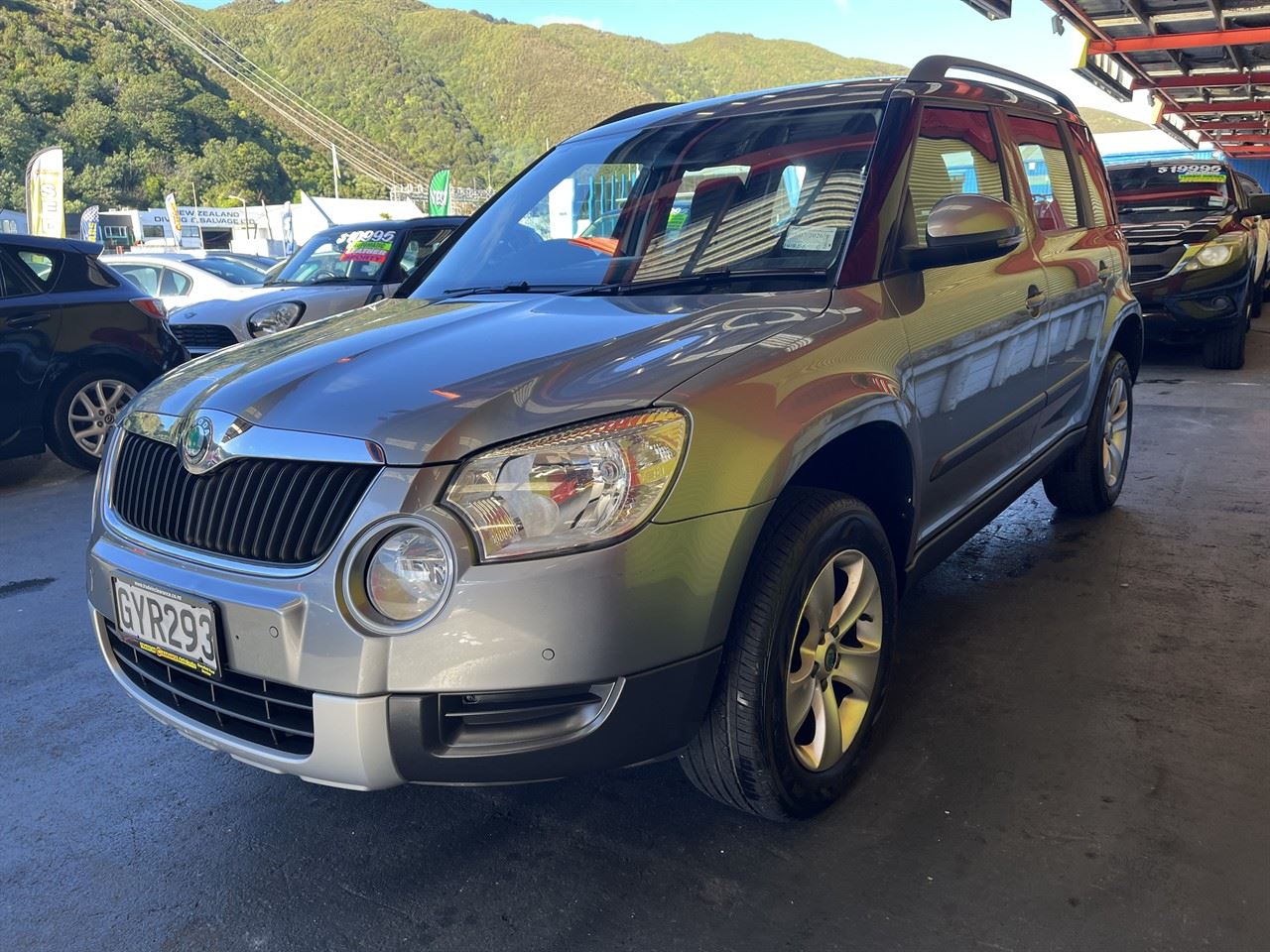 Vehicle image 3