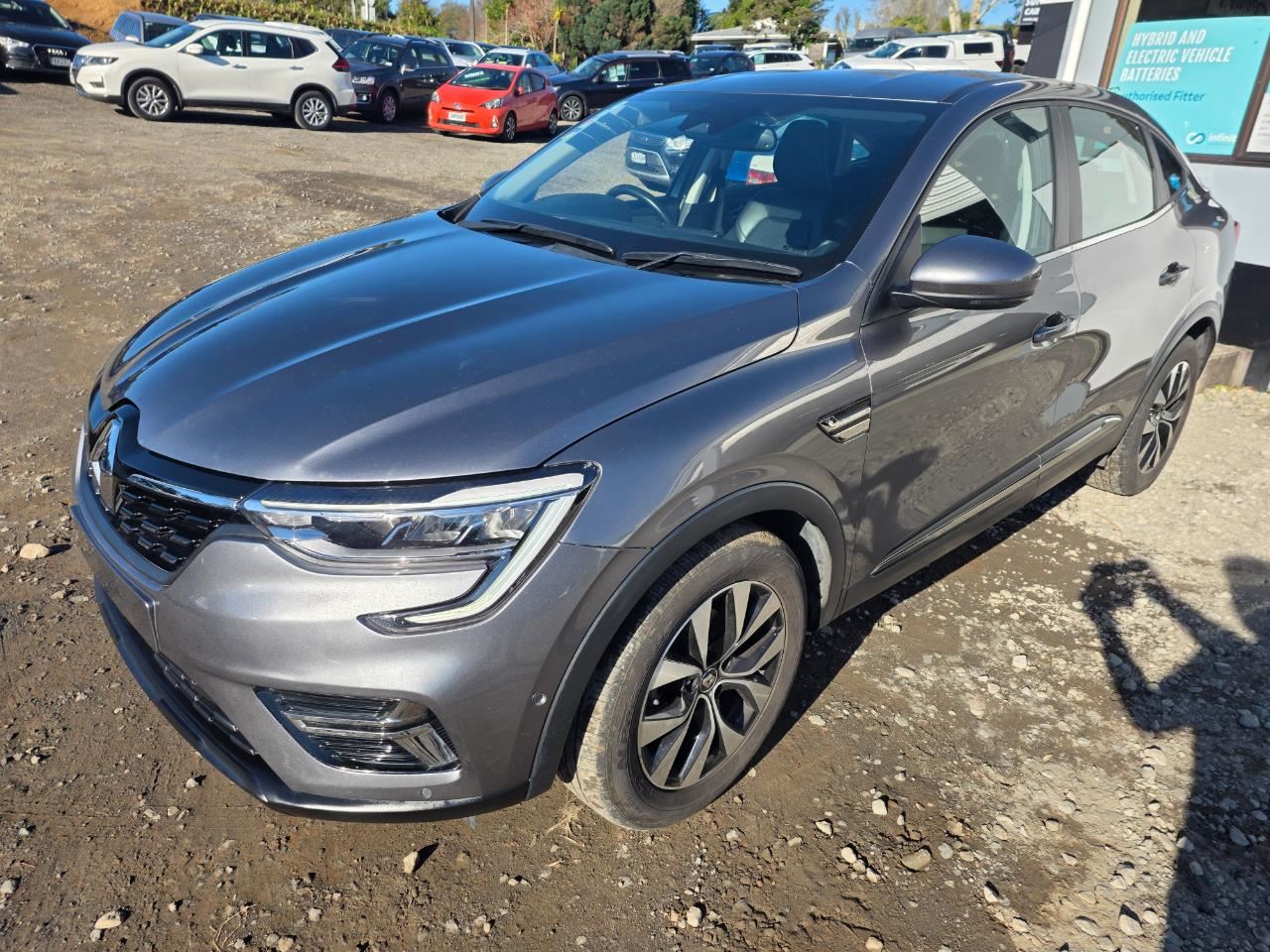 Vehicle image 3