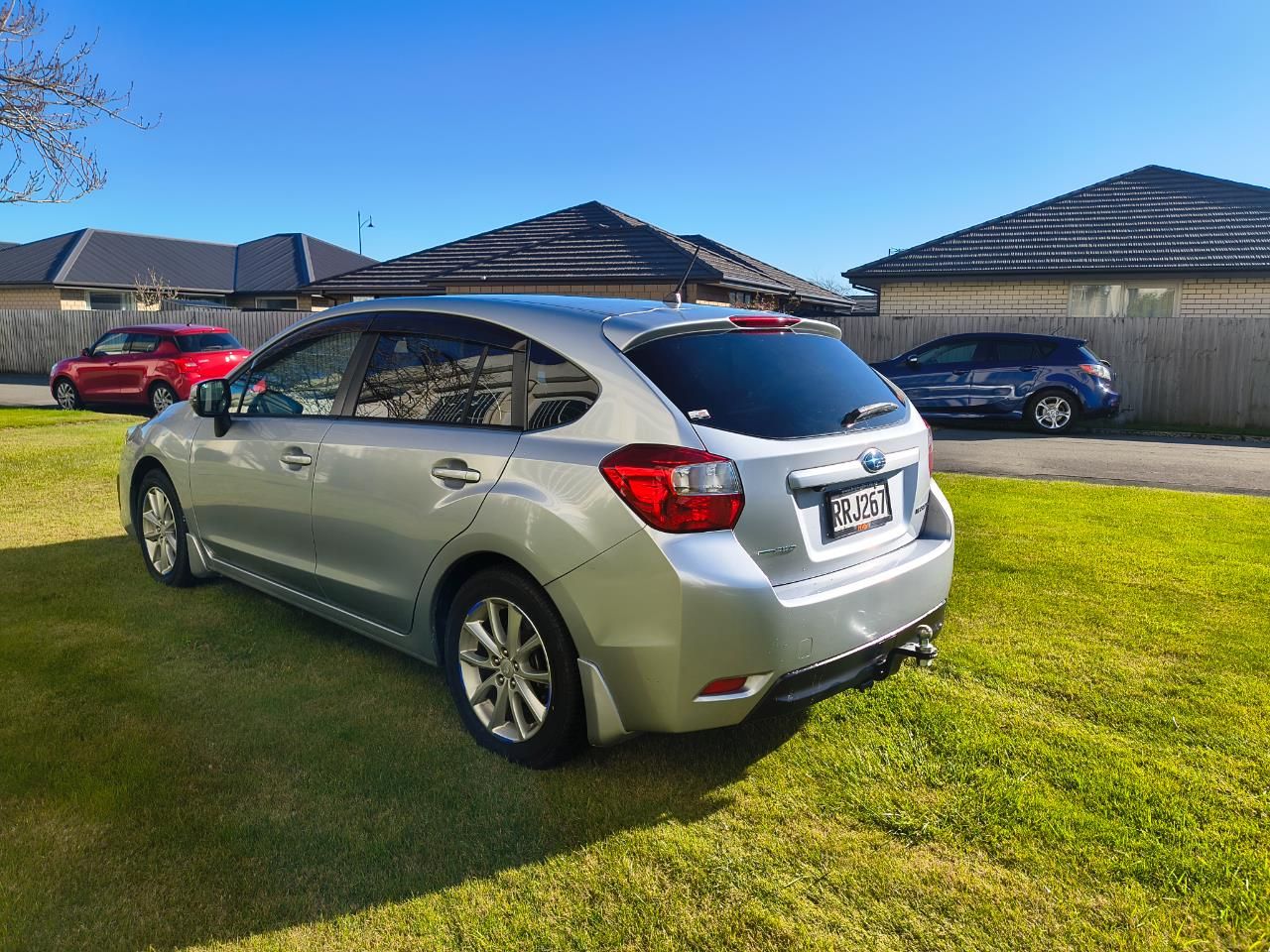 Vehicle image 5