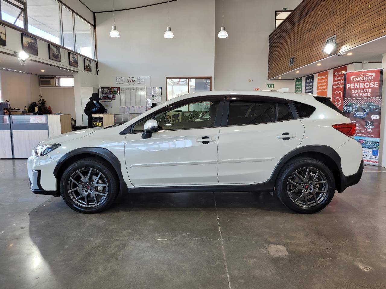 Vehicle image 5