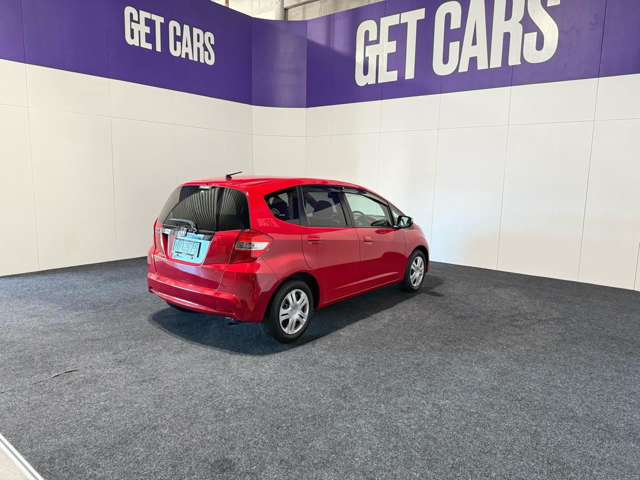 Vehicle image 4