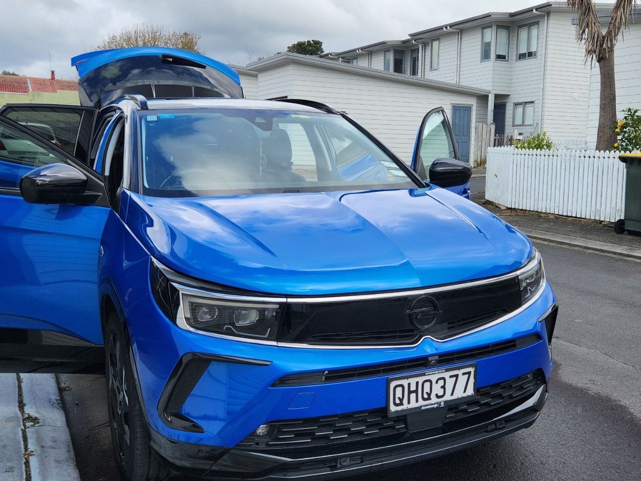 Vehicle image 1