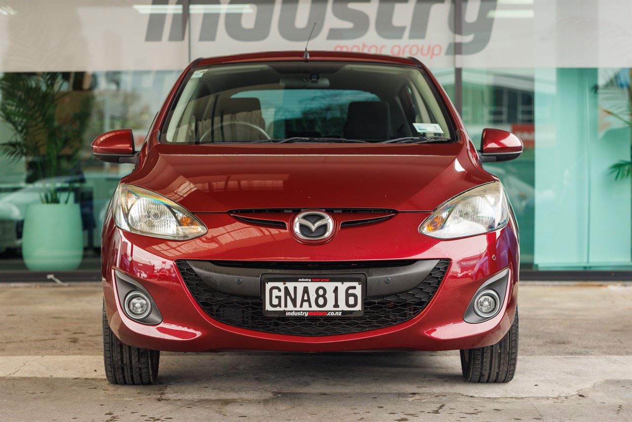 Vehicle image 5