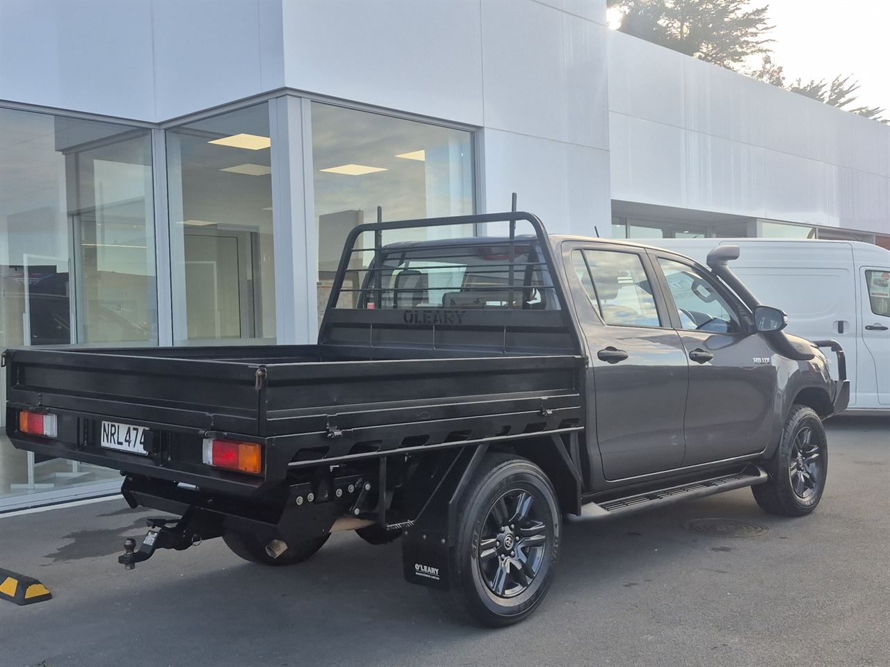 Vehicle image 3