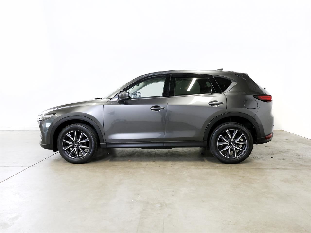 Vehicle image 5