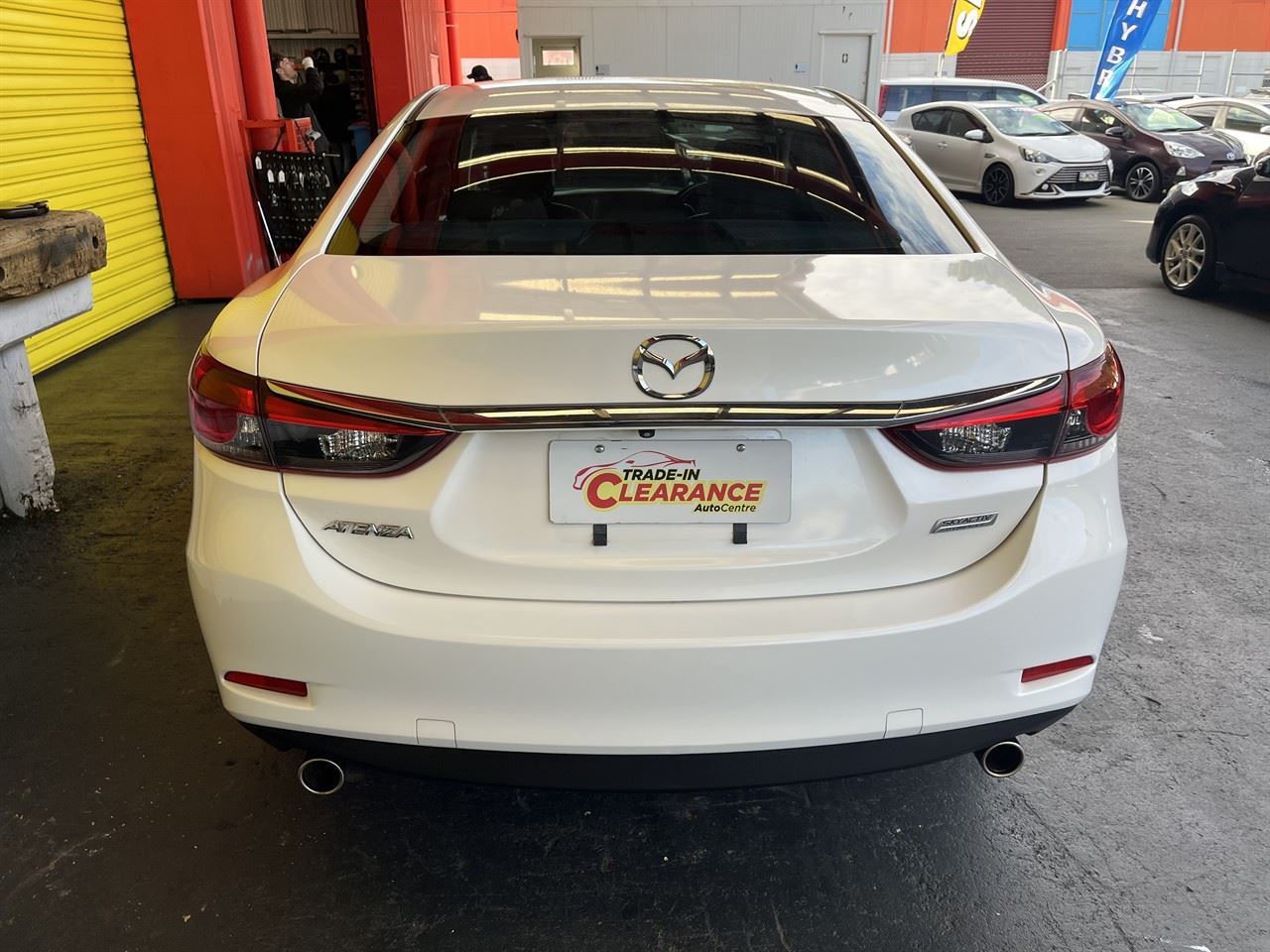 Vehicle image 5