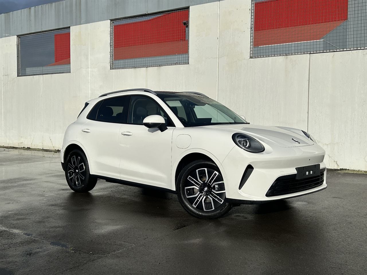 Vehicle image 1