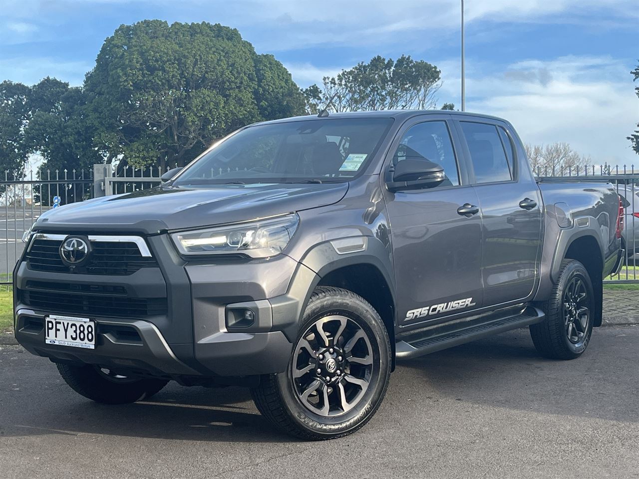 Vehicle image 1