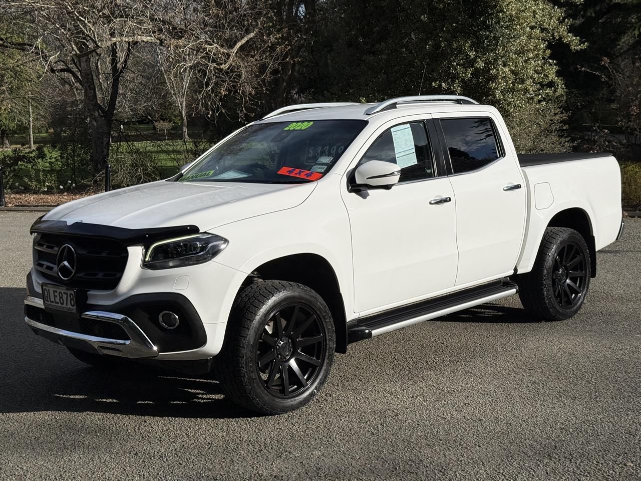 Vehicle image 3