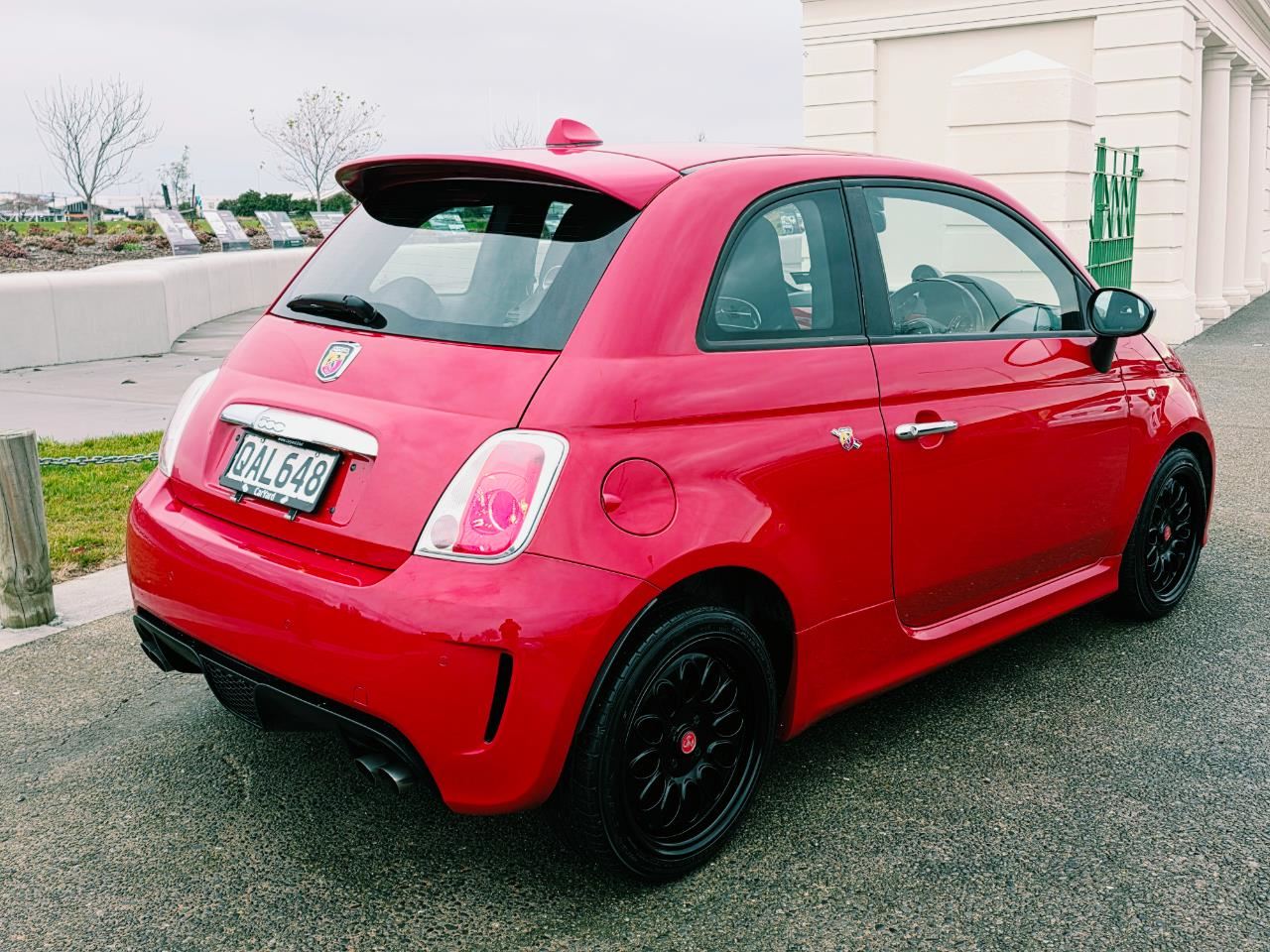 Vehicle image 3