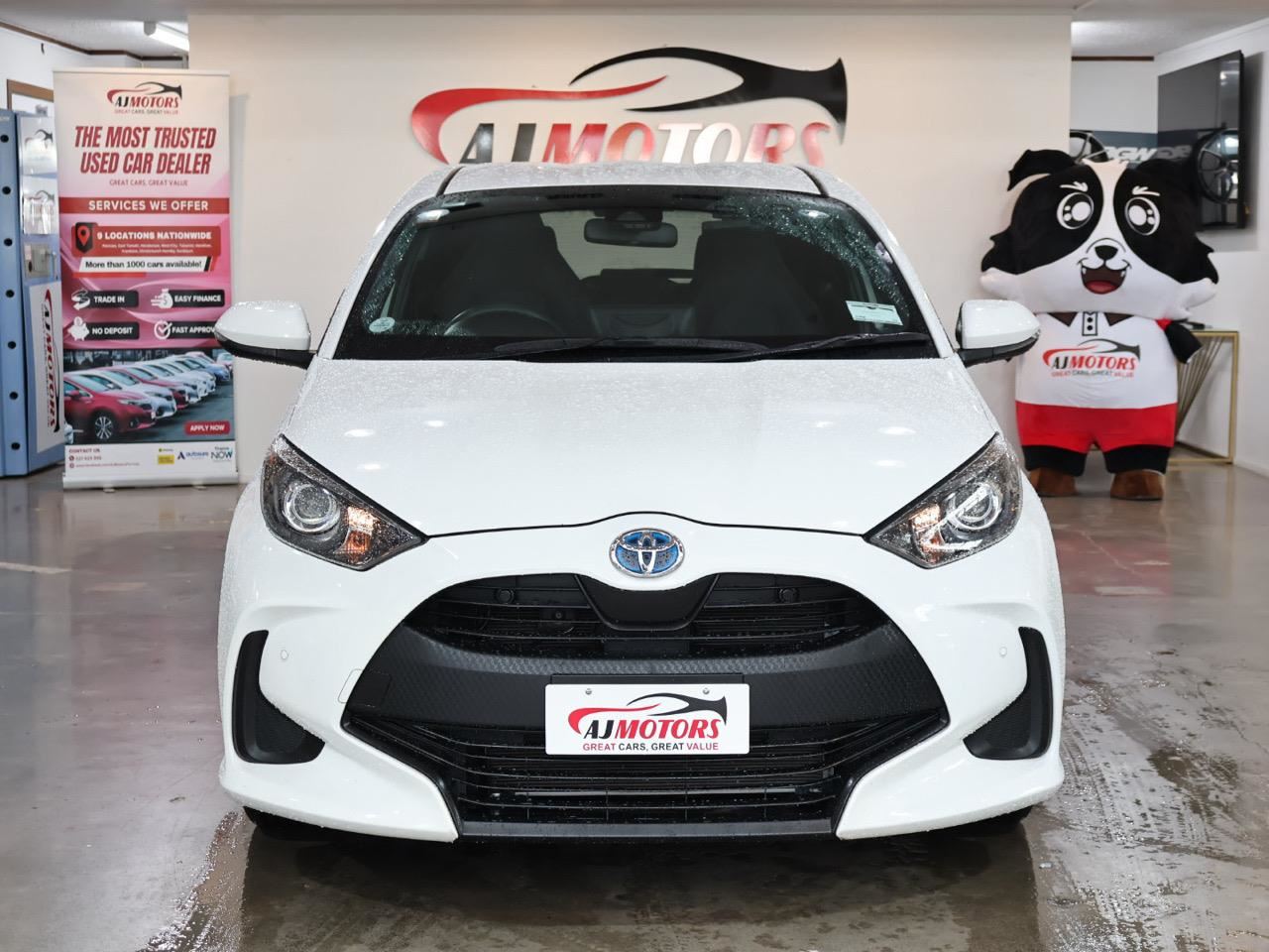 Vehicle image 2