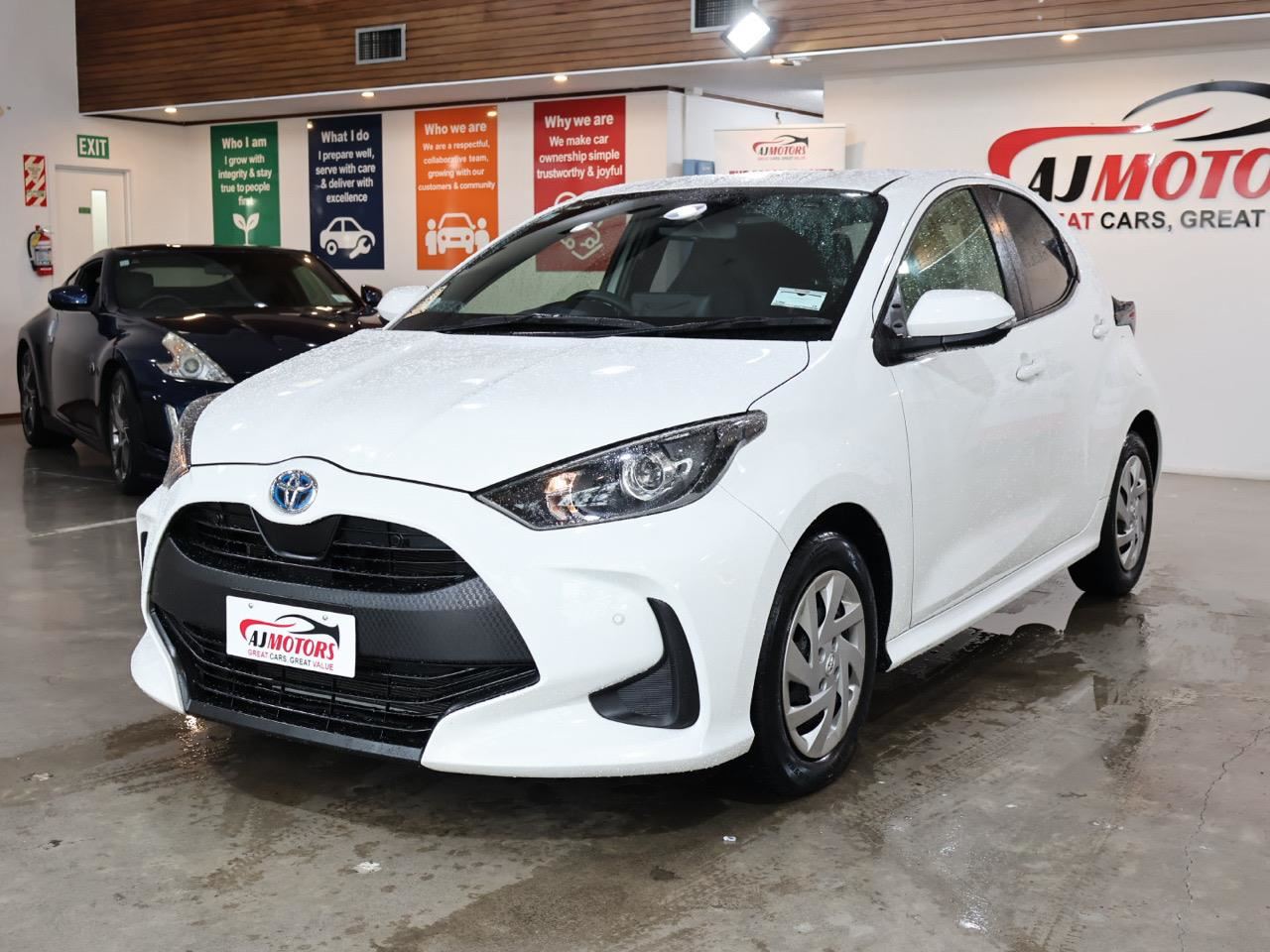 Vehicle image 3