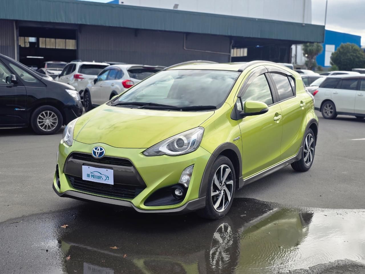 Vehicle image 1