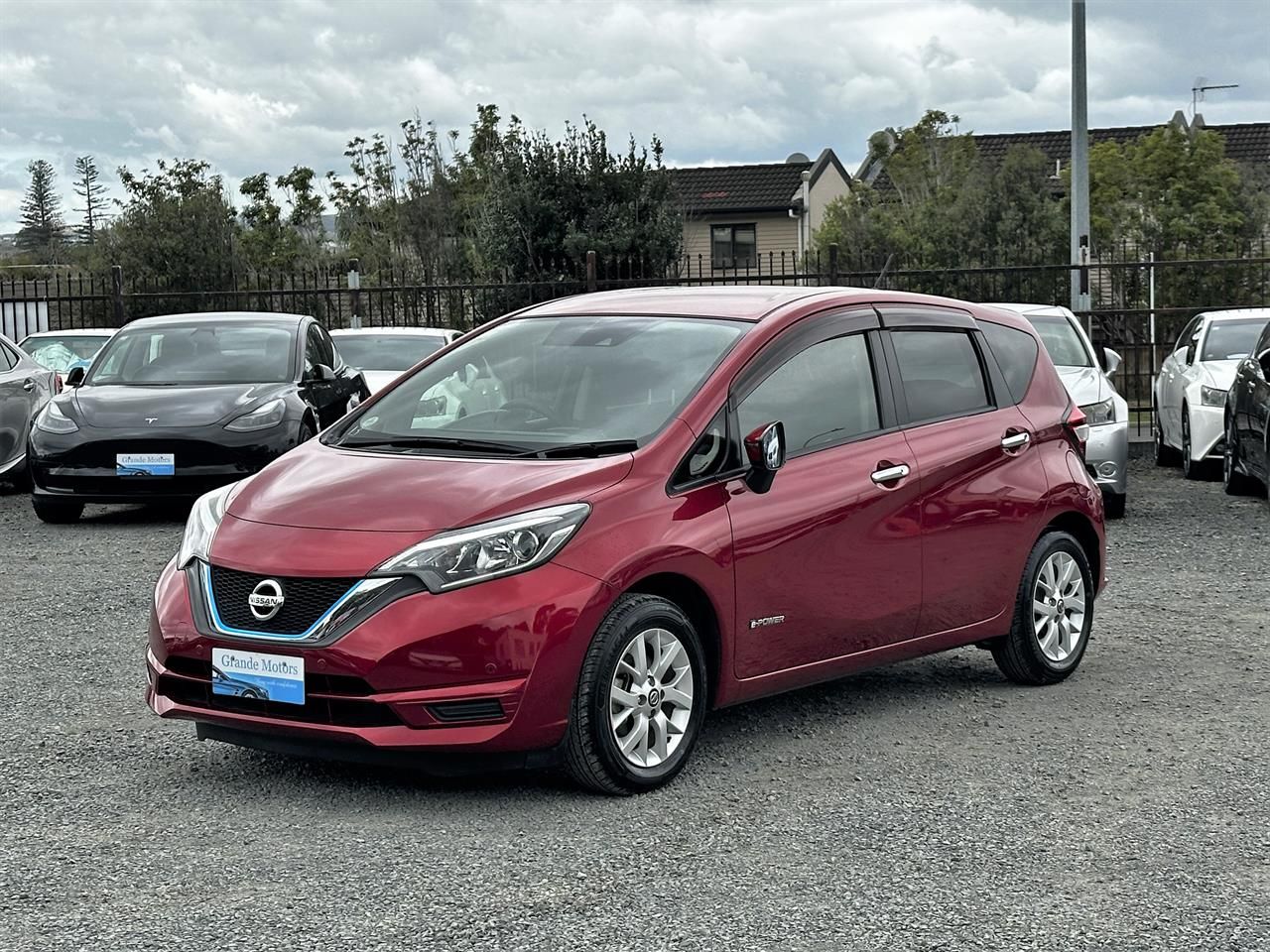 Vehicle image 3