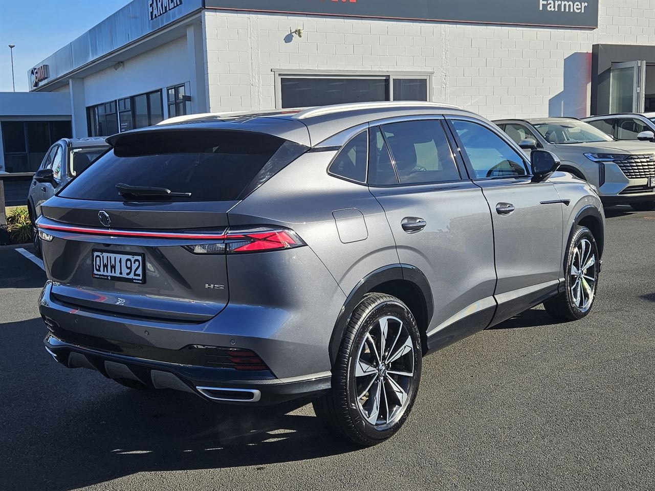 Vehicle image 3