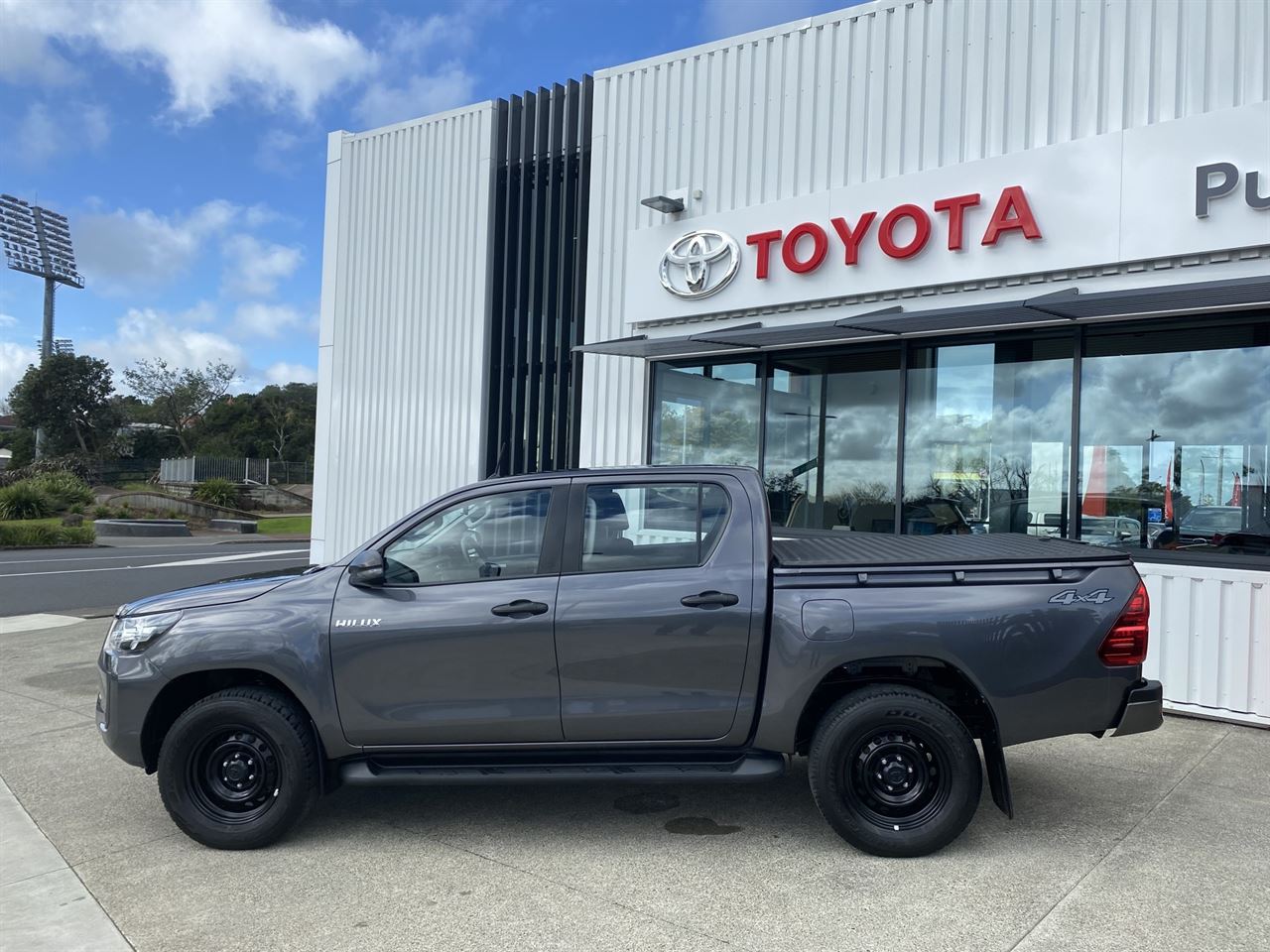 Vehicle image 2