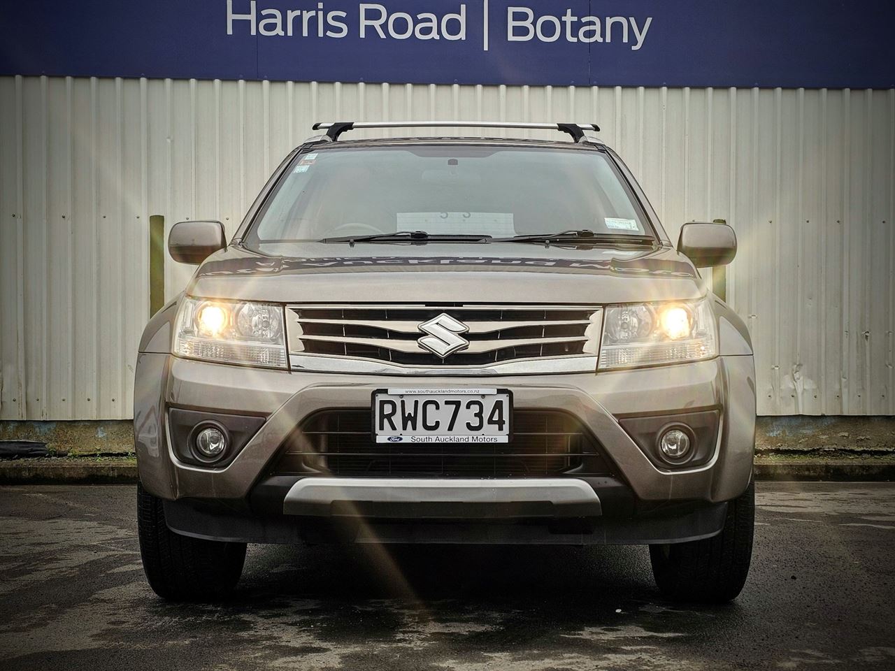 Vehicle image 3