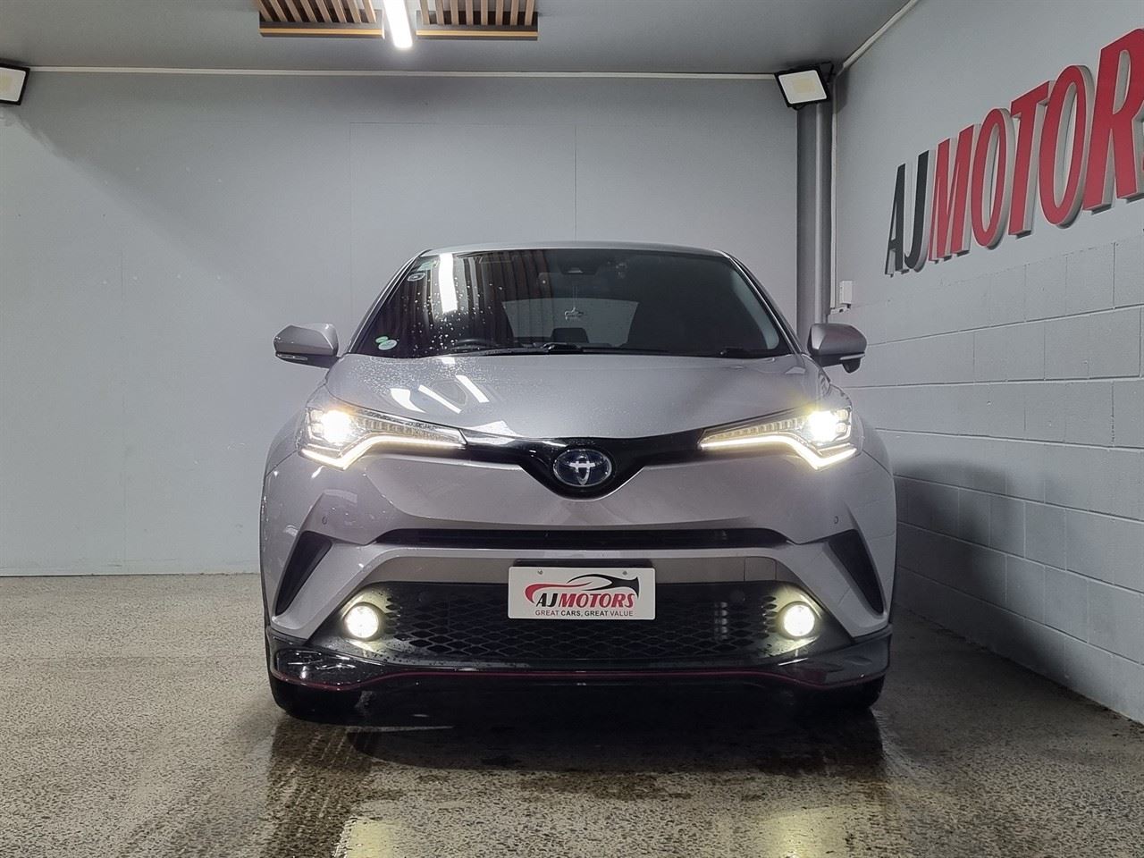 Vehicle image 2
