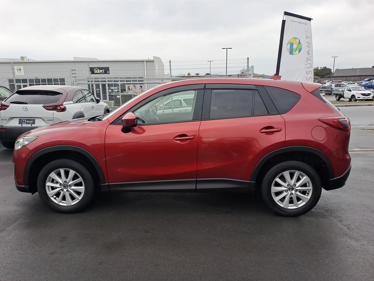 Vehicle image 4