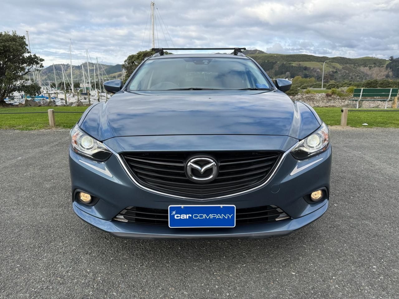 Vehicle image 3