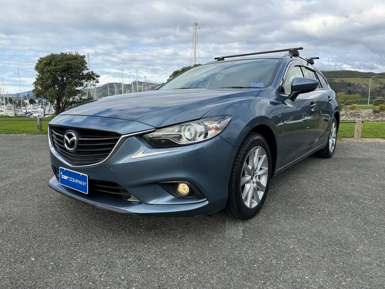 Vehicle image 5