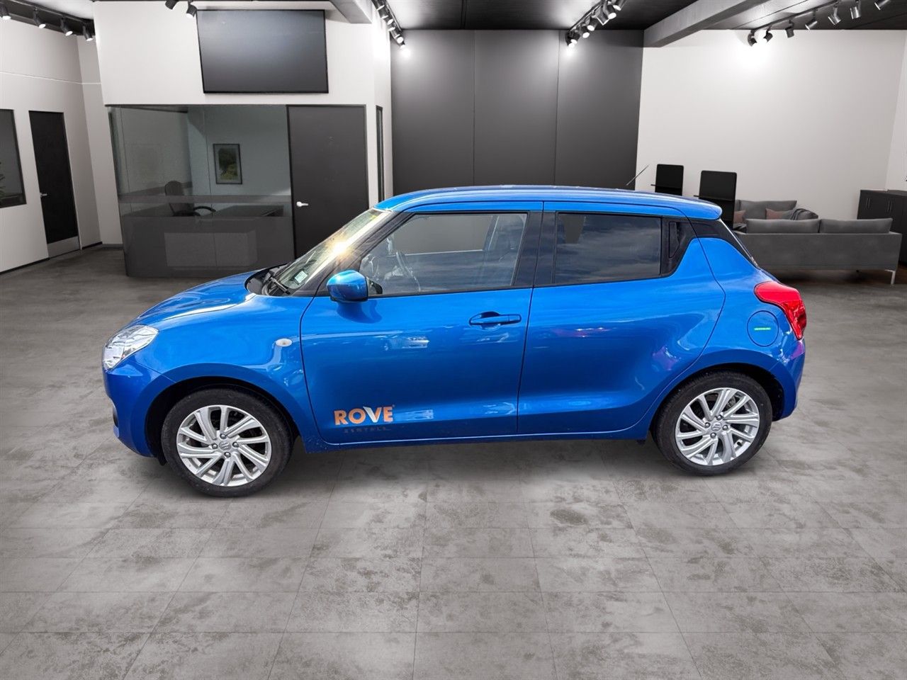 Vehicle image 3