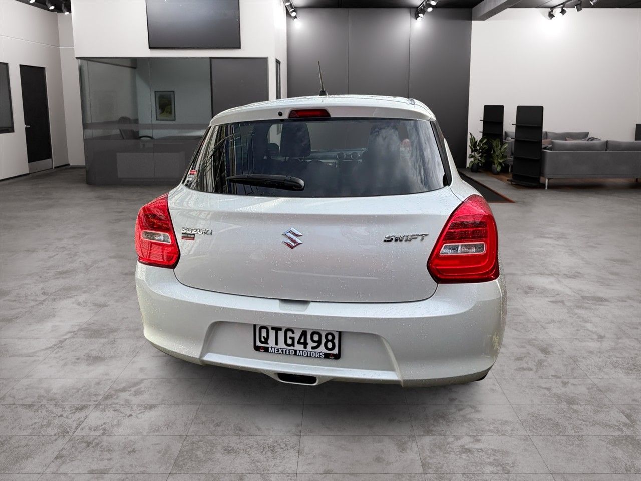 Vehicle image 5