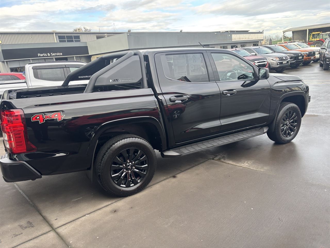 Vehicle image 2