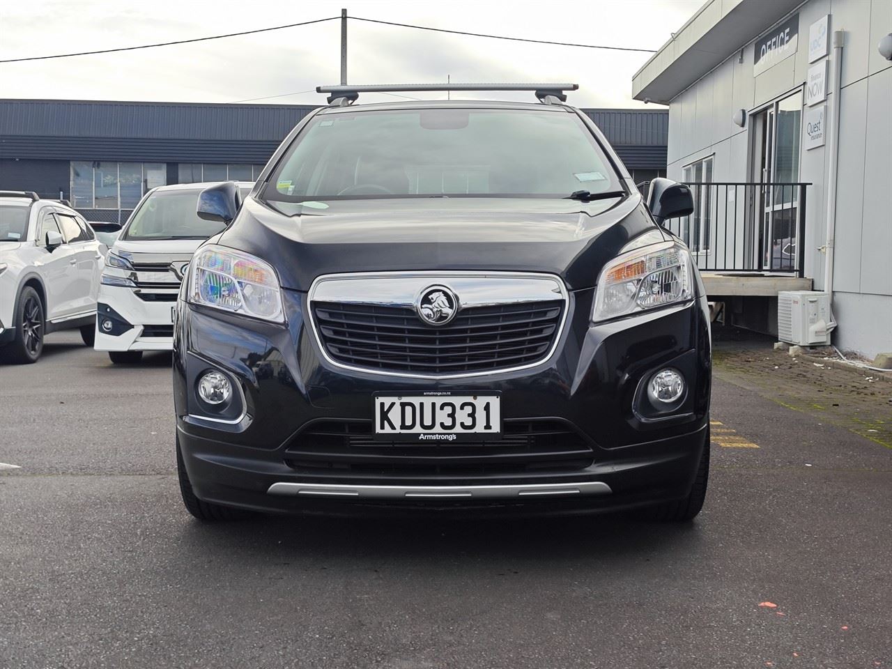 Vehicle image 3
