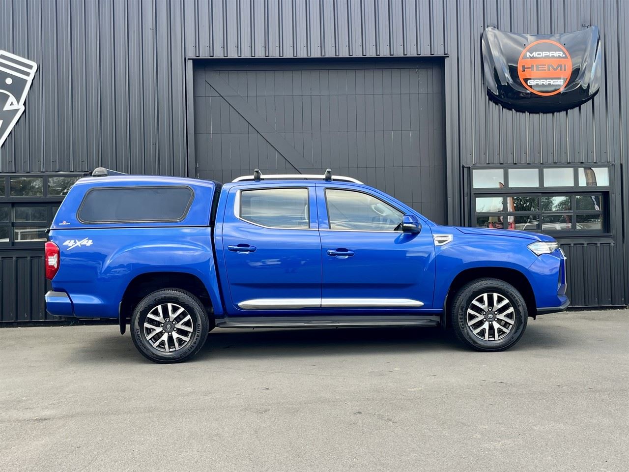 Vehicle image 2