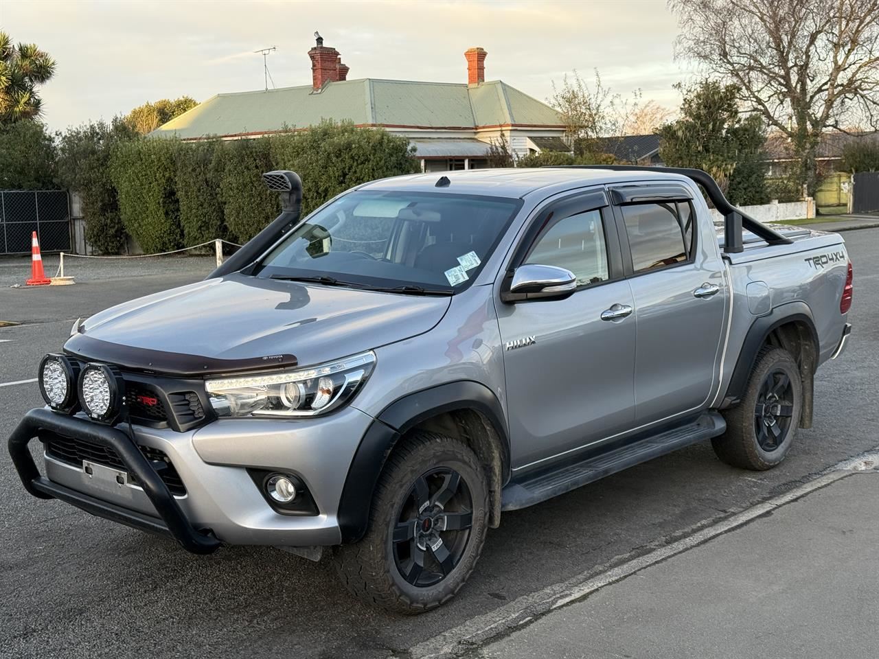 Vehicle image 3