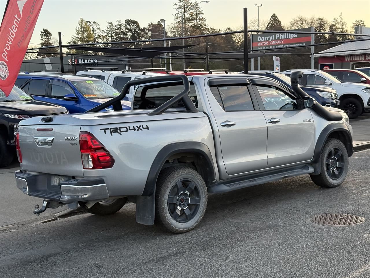 Vehicle image 5