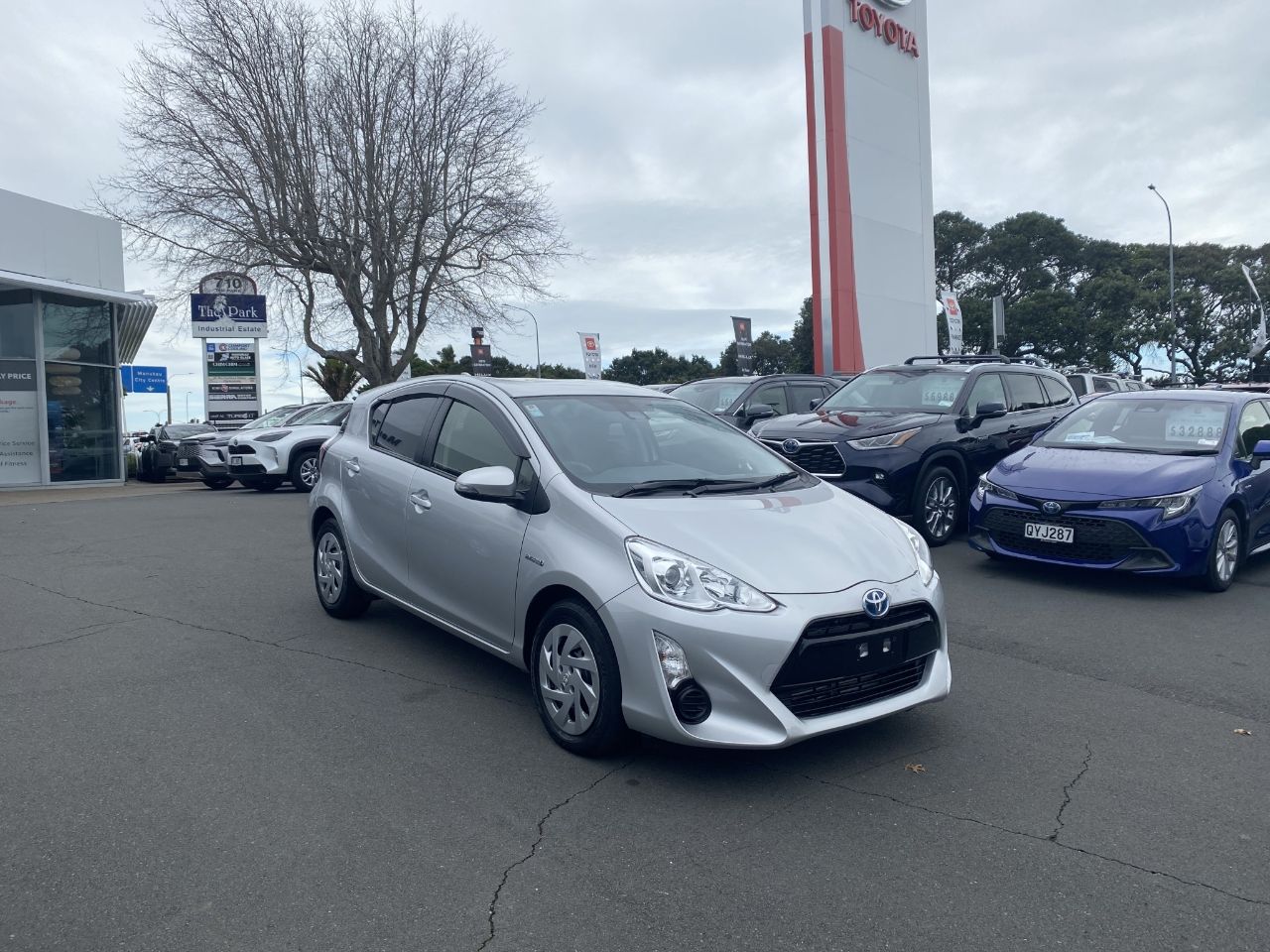 Vehicle image 1