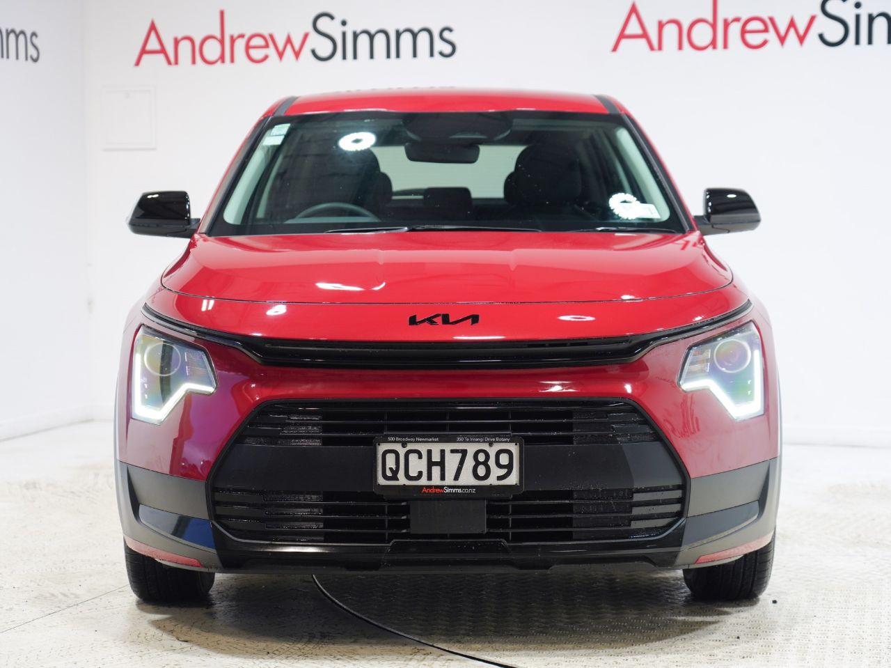 Vehicle image 4