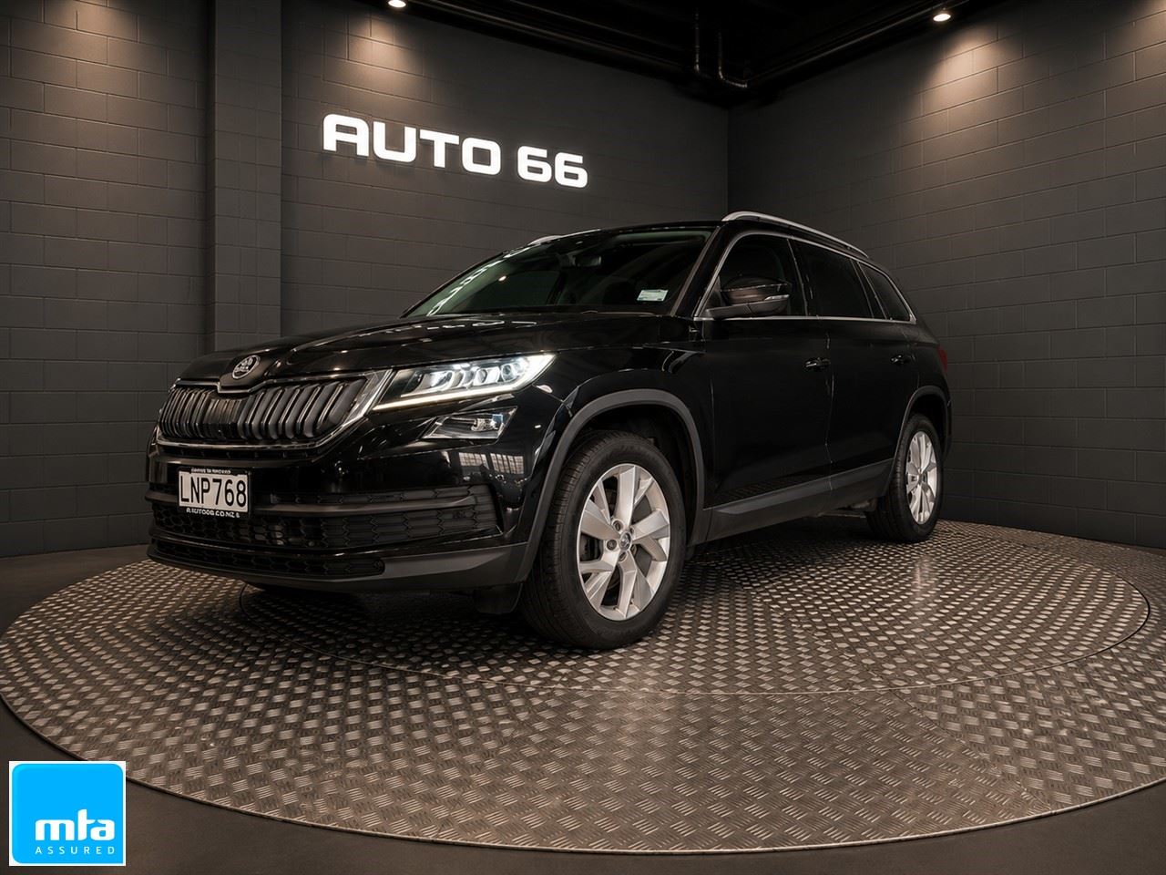 Vehicle image 1