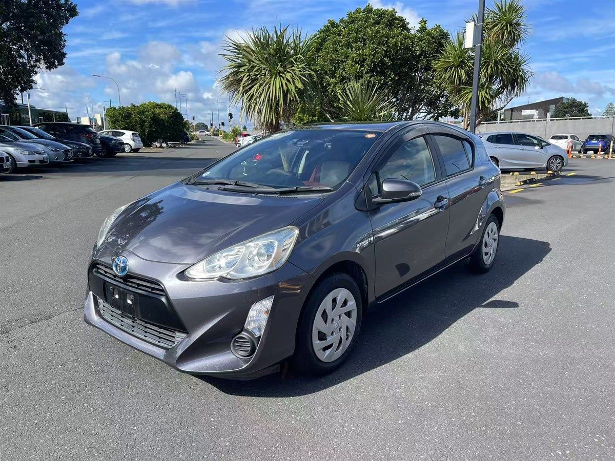Vehicle image 1