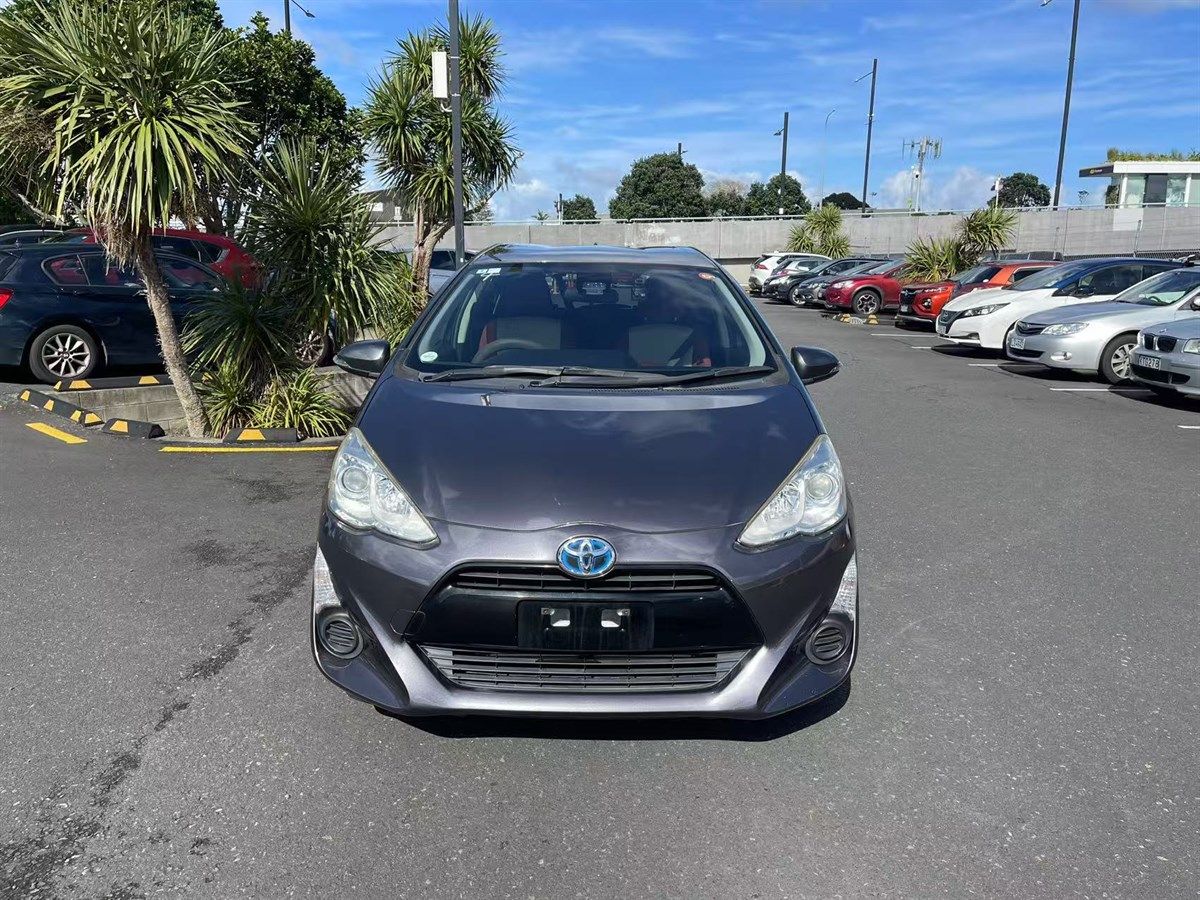 Vehicle image 2