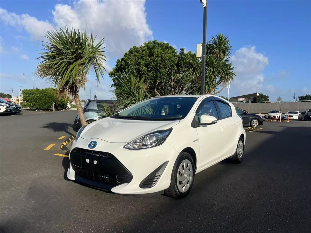 Vehicle image 1